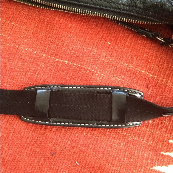 Coach shoulder bag - Picture 4 of 7